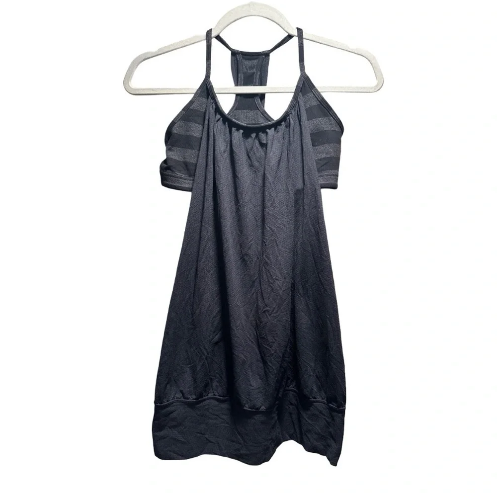 Lululemon No Limit Tank Charcoal Striped Medium Size 6 Bust Lining Loose - Picture 8 of 15